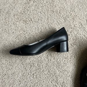 Cole Haan size 7 low heels. Never worn